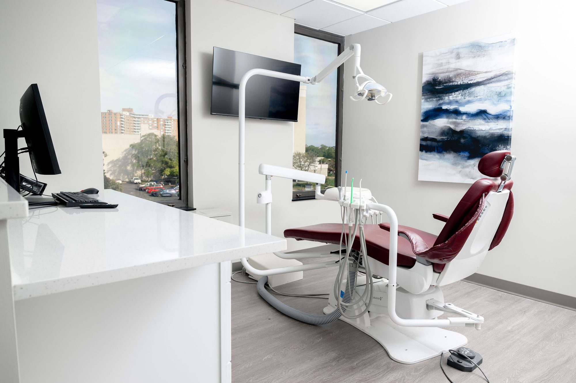 Dental operatory with artwork